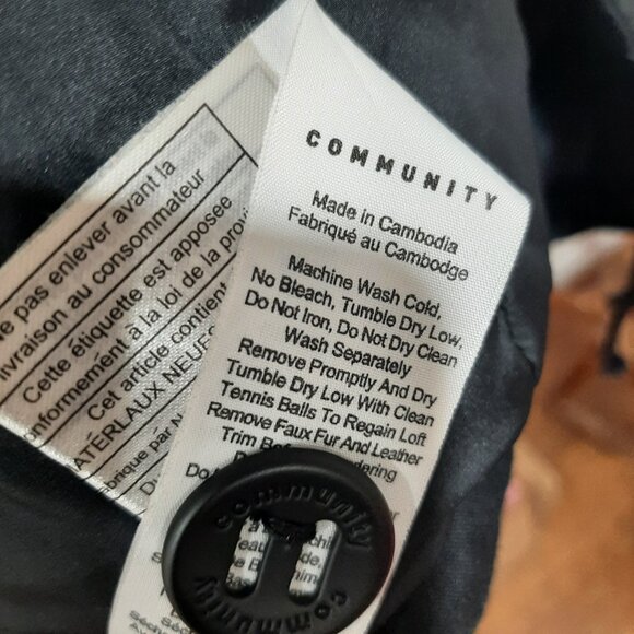 Aritzia community military inspired down parka - Picture 6 of 16